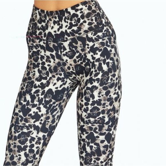 Balance Collection Leopard Leggings - Picture 2 of 4